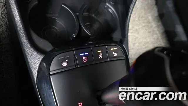 Kia Morning Urban 2022 — Photo 11/30