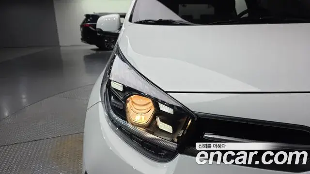 Kia Morning Urban 2022 — Photo 27/30