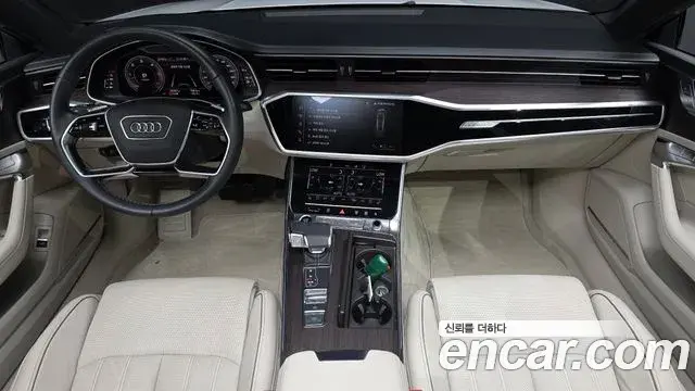 Audi A7 2023 — Photo 30/38