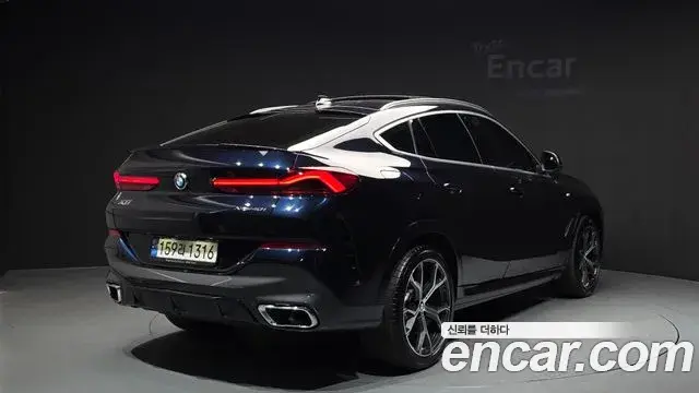 BMW X6 2022 — Şəkil 20/34