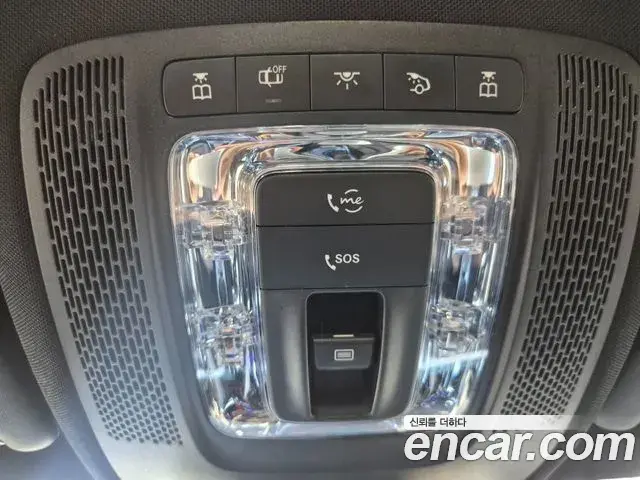 Mercedes-Benz GLB-Class 2023 — Фото 12/19