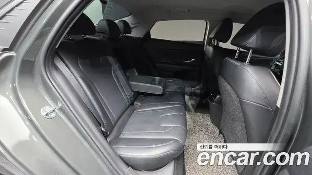 Hyundai The New Avante Hybrid 2022 — Şəkil 20/36