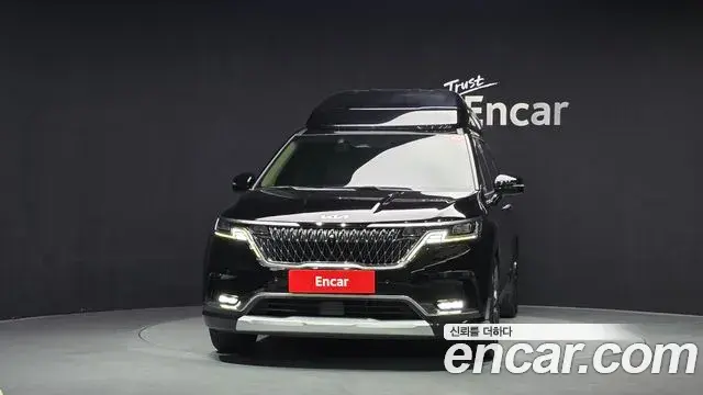 Kia Carnival 2022 — Photo 18/20