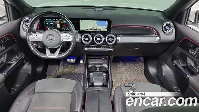 Mercedes-Benz GLB-Class 2021 — Фото 7/20