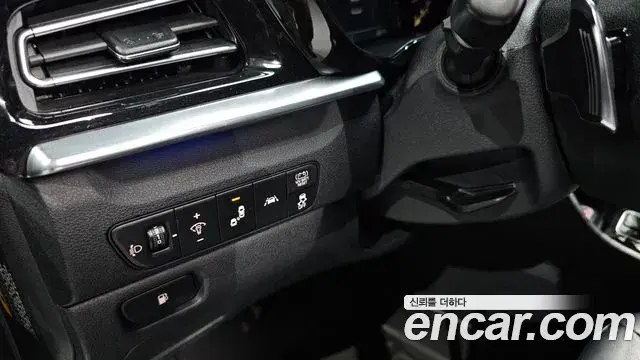 Kia Niro 2021 — ფოტო 4/36