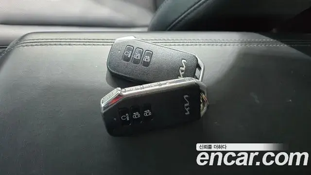 Kia K8 2021 — ფოტო 25/30