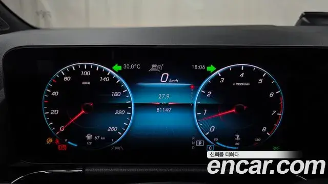 Mercedes-Benz GLA-Class 2021 — Фото 8/20