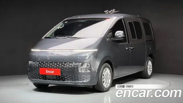 Hyundai Staria 2022 — Photo 5/20