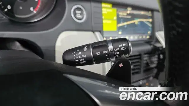 Land Rover Discovery Sport 2018 — ფოტო 10/31