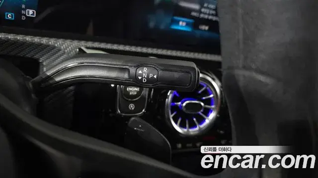 Mercedes-Benz A-Class 2019 — Şəkil 27/30