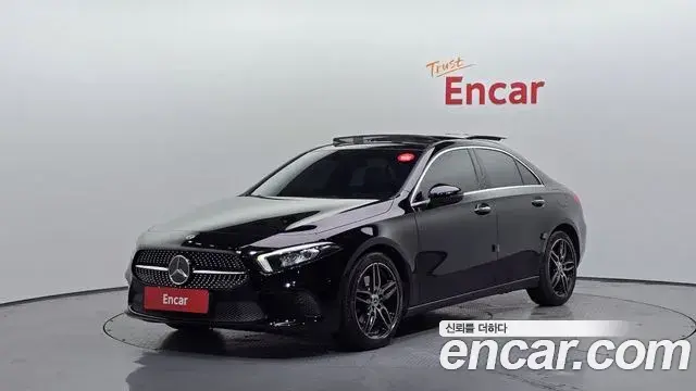 Mercedes-Benz A-Class 2020 — Фото 1/20