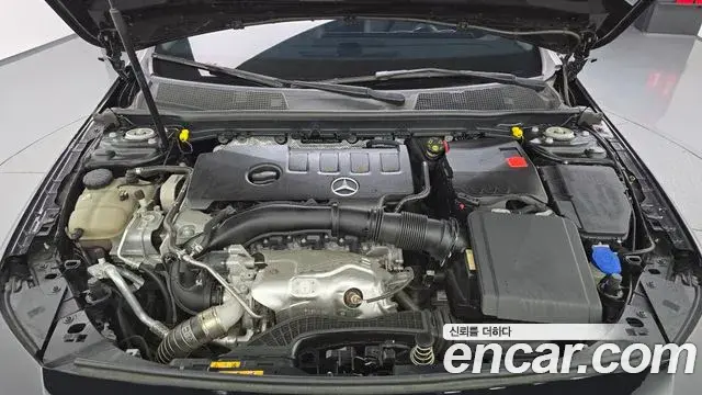 Mercedes-Benz A-Class 2020 — Фото 6/20