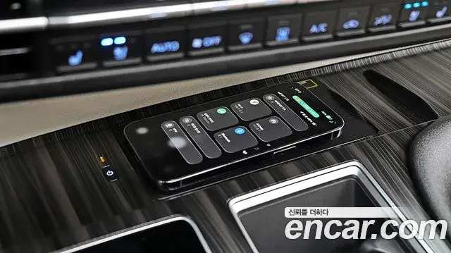 Toyota Sienna 2023 — Şəkil 11/18