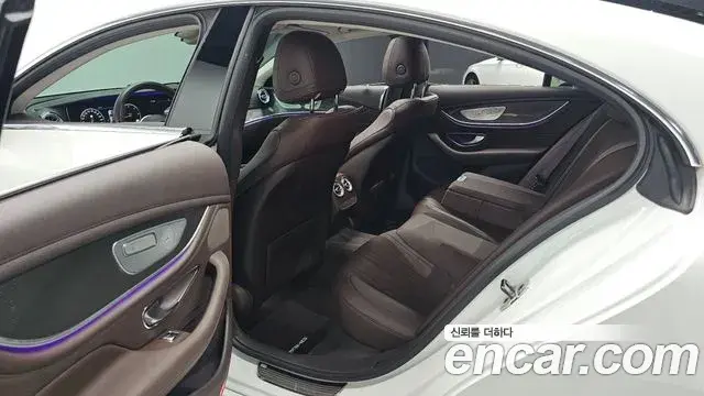 Mercedes-Benz CLS-Class 2019 — Photo 7/35