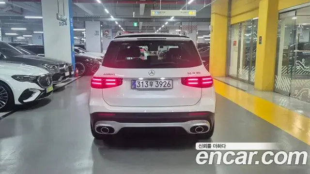 Mercedes-Benz GLB-Class 2025 — Фото 2/20