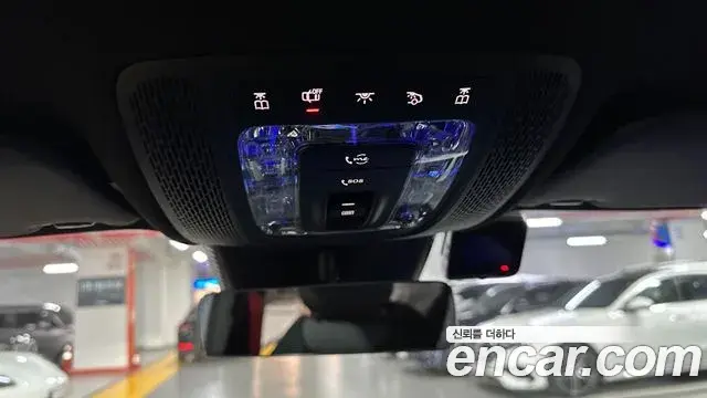 Mercedes-Benz GLB-Class 2025 — Фото 15/20