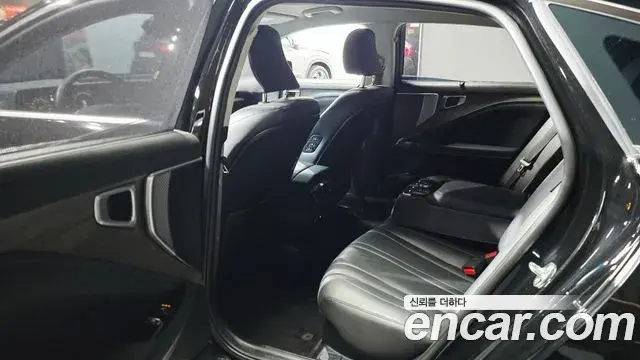 Kia K8 2023 — ფოტო 32/34