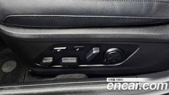 Kia K8 2023 — ფოტო 16/34
