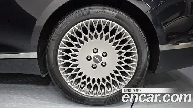 Genesis G80 2022 — ფოტო 20/34