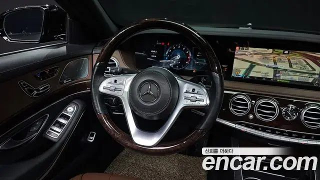 Mercedes-Benz S-Class 2018 — Şəkil 14/20