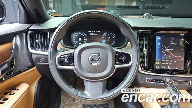 Volvo S90 2019 — Şəkil 18/37