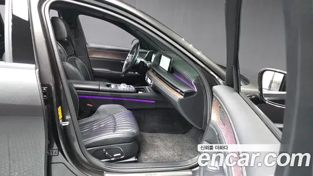 Genesis G90 2022 — Şəkil 8/38