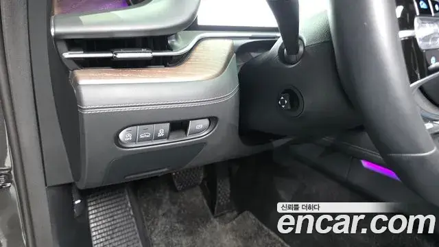 Genesis G90 2022 — Şəkil 36/38
