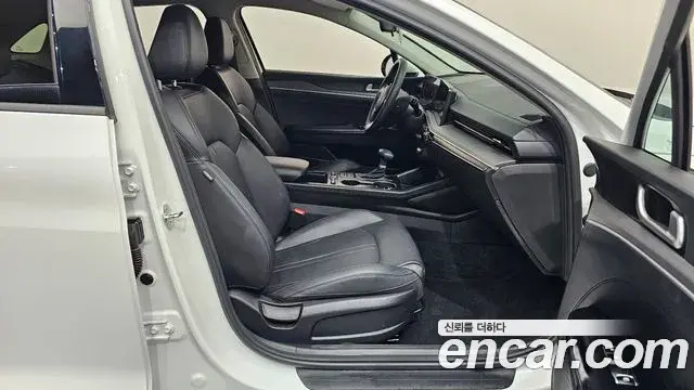 Kia K5 2024 — ფოტო 5/32