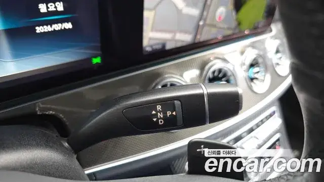 Mercedes-Benz CLS-Class 2019 — Şəkil 31/33