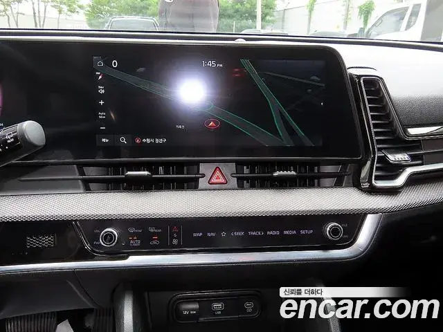 Kia Sportage 2021 — ფოტო 3/18