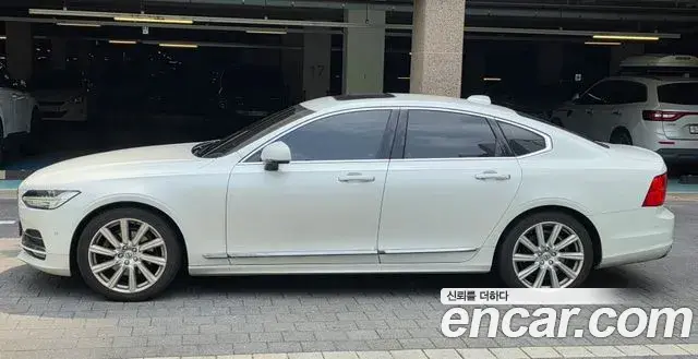 Volvo S90 2018 — Şəkil 9/14