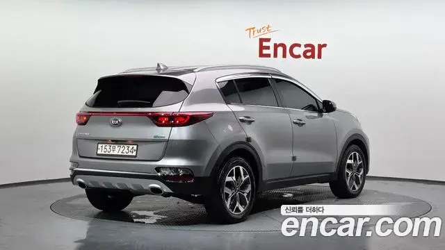 Kia Sportage The Bold 2020 — Şəkil 15/30