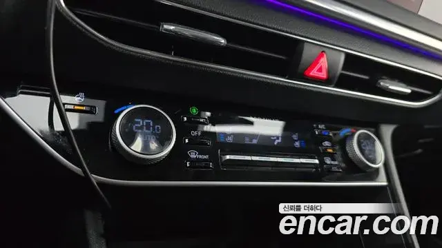 Hyundai Sonata Hybrid 2022 — ფოტო 12/30