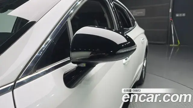 Hyundai Sonata Hybrid 2022 — ფოტო 25/30