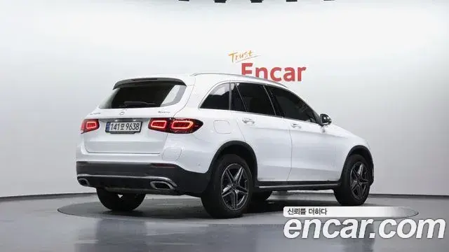 Mercedes-Benz GLC-Class 2022 — Şəkil 10/31