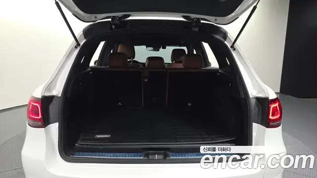 Mercedes-Benz GLC-Class 2022 — Şəkil 21/31