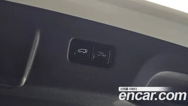 Kia Carnival 2025 — Şəkil 16/32