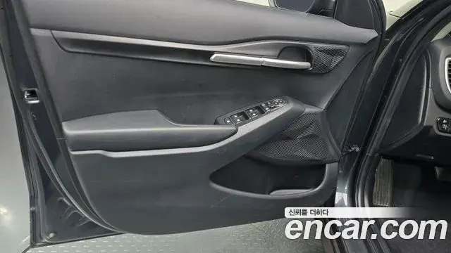 Kia Seltos 2023 — Photo 20/30