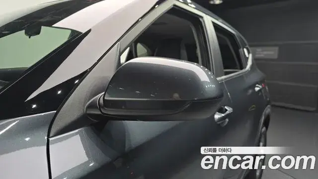 Kia Seltos 2023 — Photo 8/30
