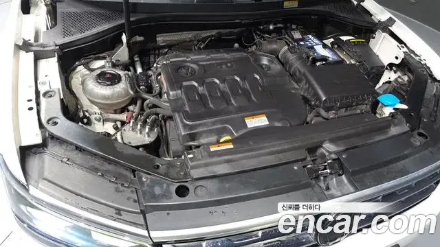 Volkswagen Tiguan Allspace 2018 — ფოტო 2/20