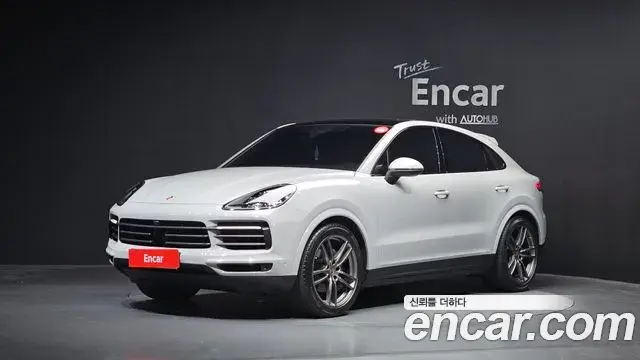 Porsche Cayenne 2023 — ფოტო 3/20