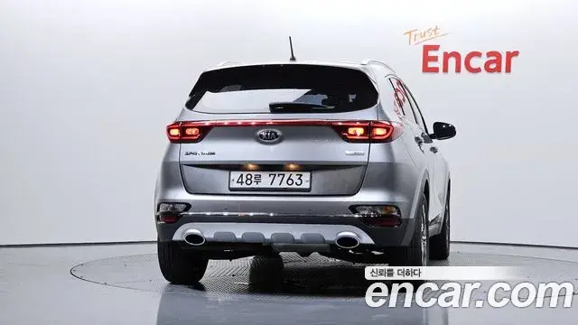 Kia Sportage The Bold 2019 — ფოტო 15/32