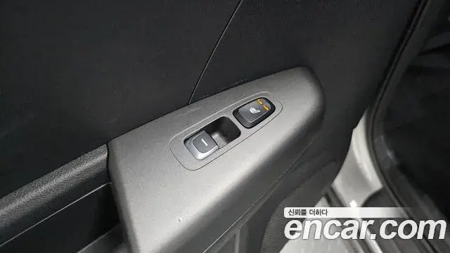 Kia Sportage The Bold 2019 — ფოტო 22/32