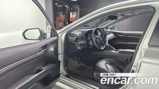 Toyota Camry 2022 — Şəkil 3/20