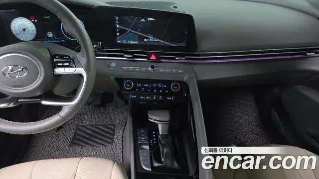 Hyundai Avante 2023 — Фото 13/20