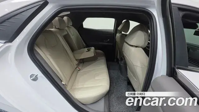 Hyundai Avante 2023 — Фото 17/20