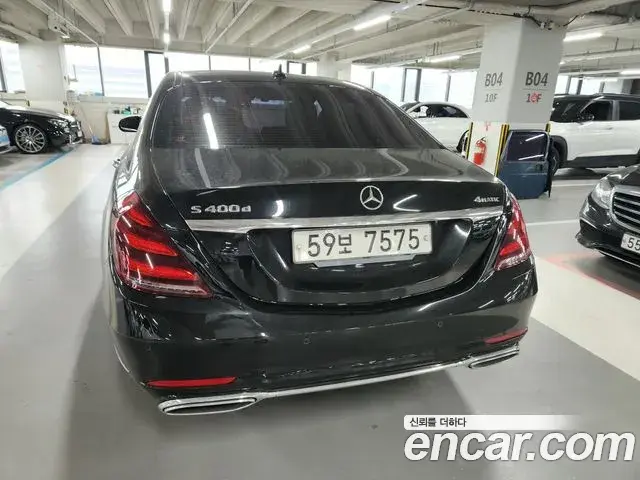 Mercedes-Benz S-Class 2018 — ფოტო 17/20