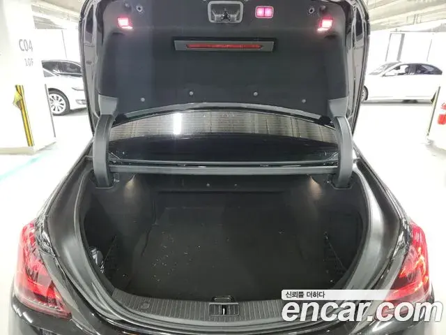 Mercedes-Benz S-Class 2018 — ფოტო 1/20