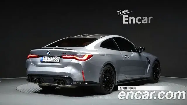 BMW M4 2023 — Şəkil 10/33