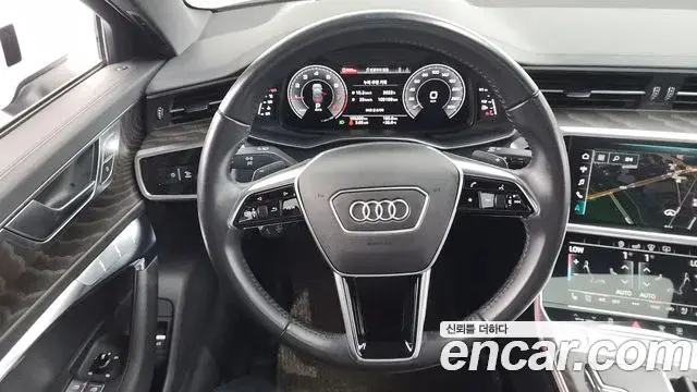Audi A6 2020 — Photo 1/20
